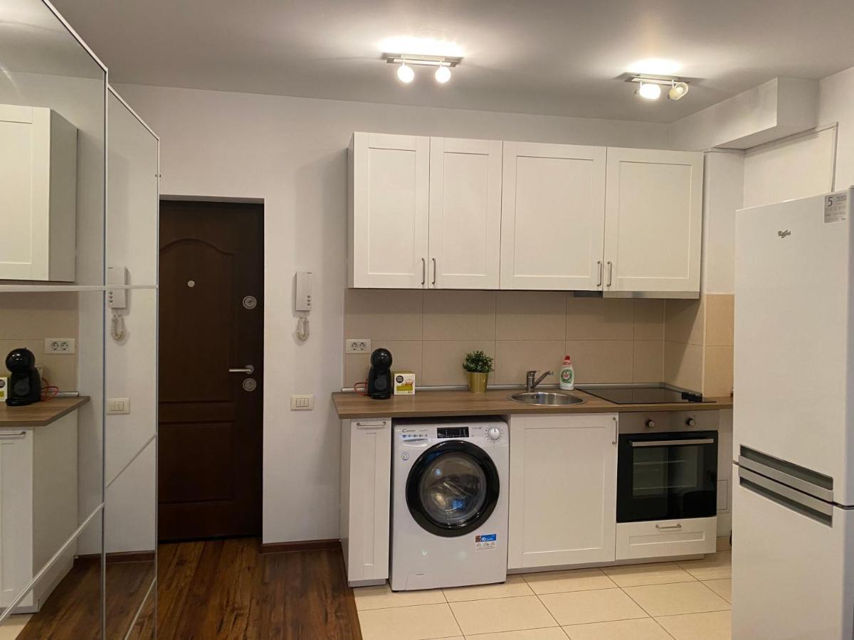 Cozy Apartment With Self Check-In Near Promenada Mall And Verdi Park Bukurešť Exteriér fotografie