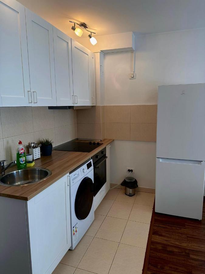 Cozy Apartment With Self Check-In Near Promenada Mall And Verdi Park Bukurešť Exteriér fotografie