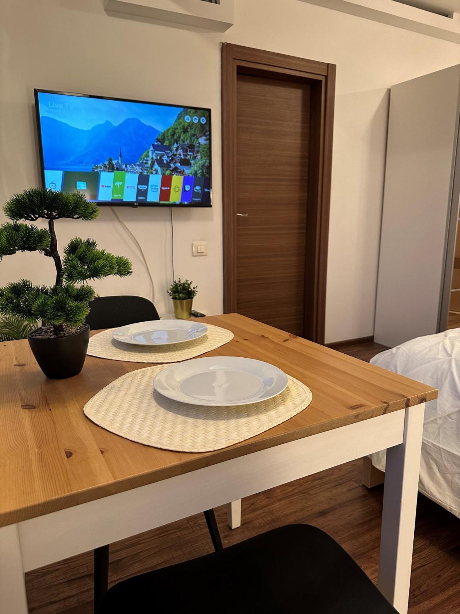 Cozy Apartment With Self Check-In Near Promenada Mall And Verdi Park Bukurešť Exteriér fotografie