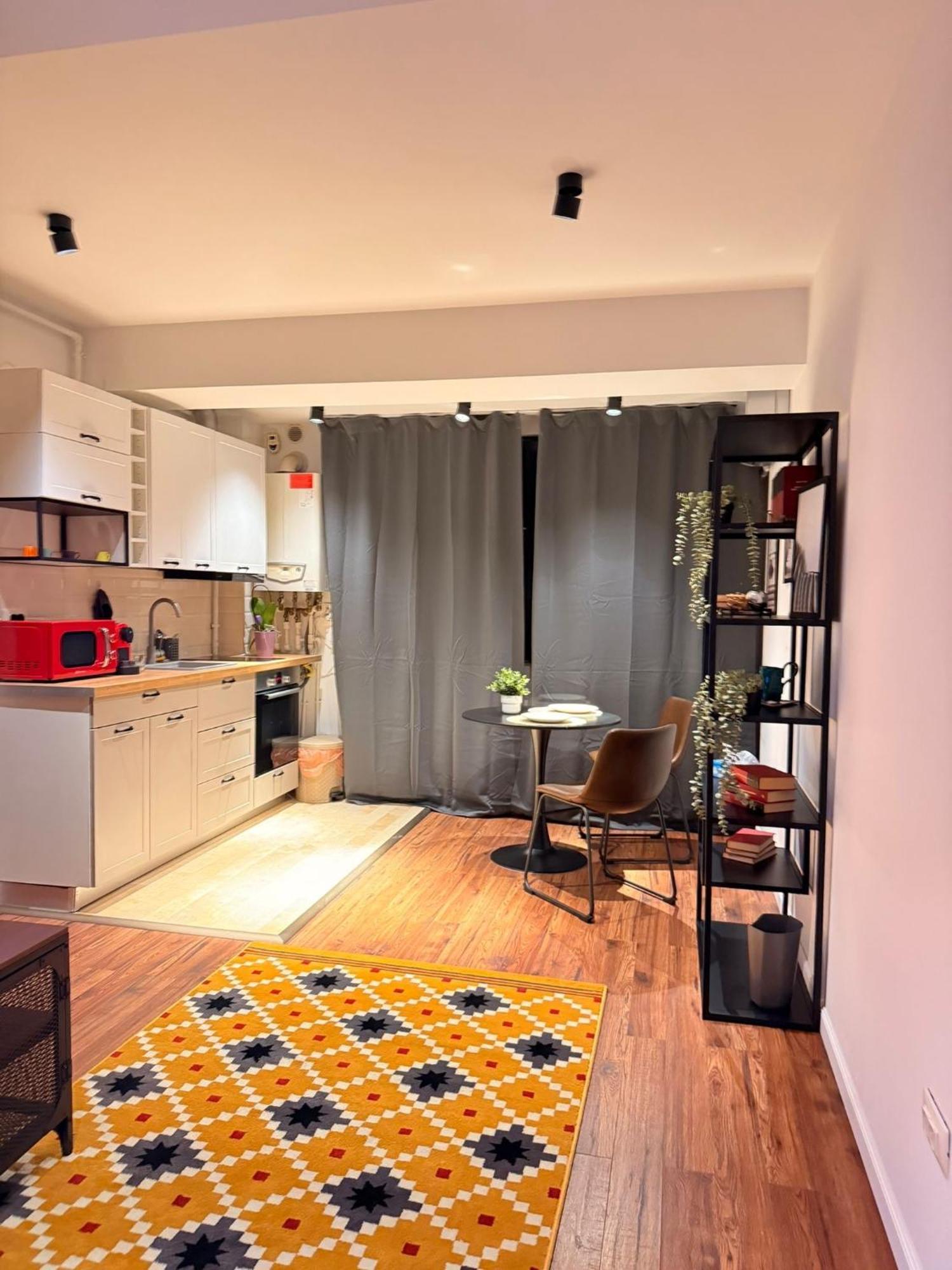 Cozy Apartment With Self Check-In Near Promenada Mall And Verdi Park Bukurešť Exteriér fotografie